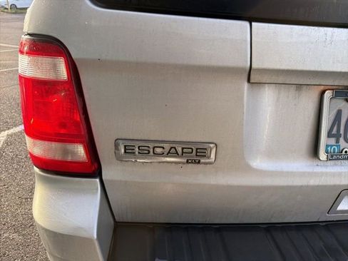Used 2011 Ford Escape XLT w/ 203A Rapid Spec Order Code image 9