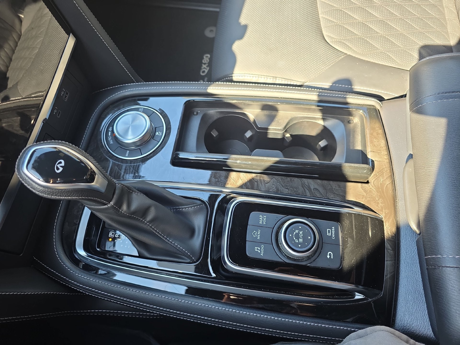 Certified 2023 INFINITI QX80 Sensory w/ All-Season Package AWD/4WD image 26