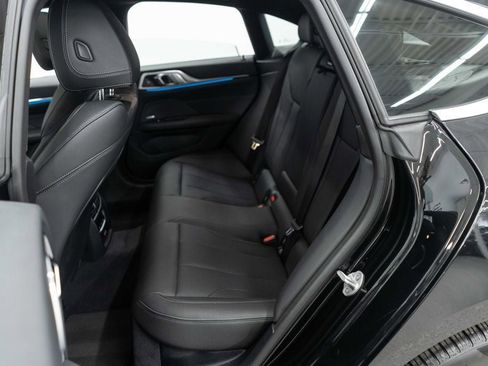 Used 2025 BMW 430i w/ Premium Package image 32