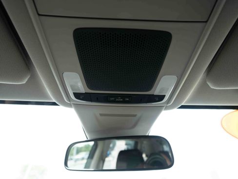 Used 2023 Honda CR-V LX image 18