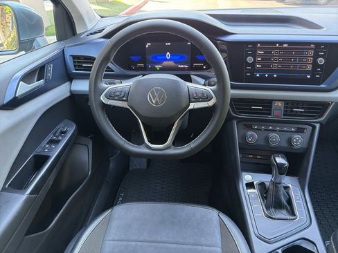 Used 2022 Volkswagen Taos SE FWD image 26