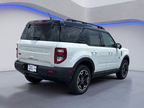 New 2026 Ford Bronco Sport Outer Banks w/ Outer Banks Tech Package+ image 9