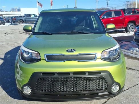 Used 2015 Kia Soul image 2
