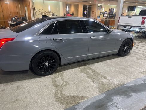 Used 2016 Cadillac CT6 Luxury image 4