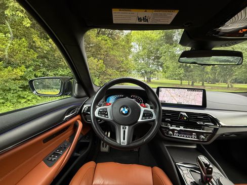 Used 2022 BMW M5 w/ Executive Package AWD/4WD image 17