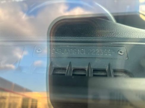 Used 2012 Jeep Wrangler Unlimited Sport AWD/4WD image 11