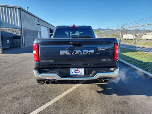 Used 2025 RAM 1500 Big Horn AWD/4WD image 3