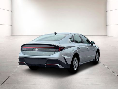 New 2026 Hyundai Sonata SE image 7