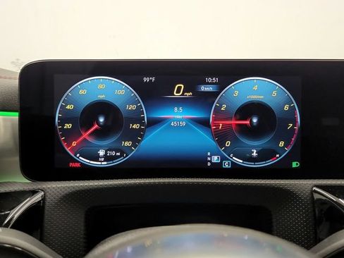Used 2023 Mercedes-Benz CLA 250 image 30