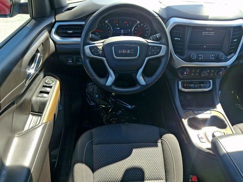 Used 2023 GMC Acadia SLE w/ Driver Convenience Package AWD/4WD image 12