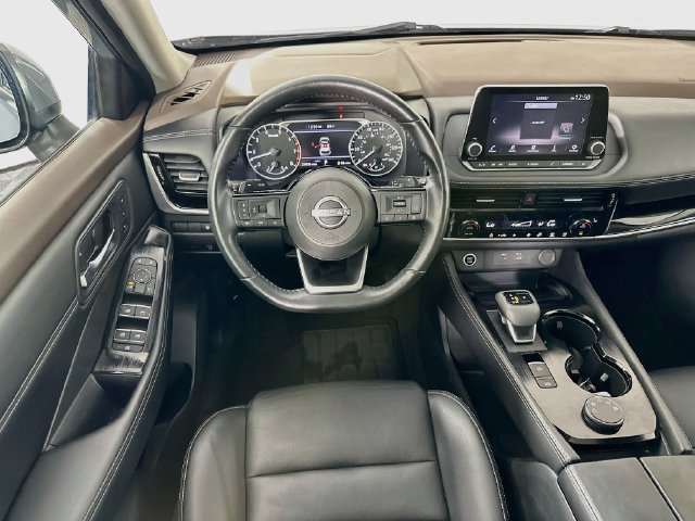 Used 2023 Nissan Rogue SL AWD/4WD image 11