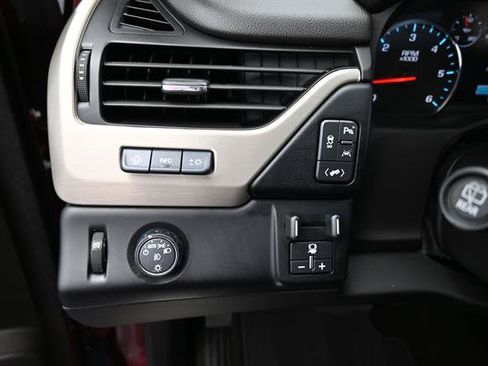 Used 2018 GMC Yukon Denali w/ Open Road Package RWD image 10