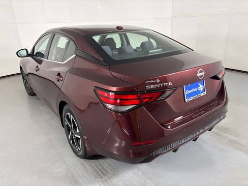 Used 2024 Nissan Sentra SV FWD image 6