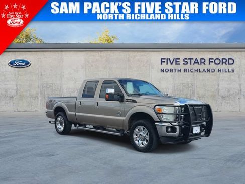 Used 2014 Ford F250 Lariat w/ Chrome Package AWD/4WD image 2