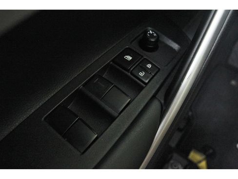Used 2026 Toyota Corolla Cross L FWD image 22