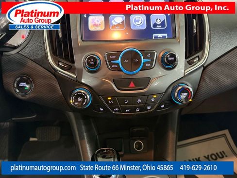 Used 2017 Chevrolet Cruze LT w/ Sun And Sound Package FWD image 20