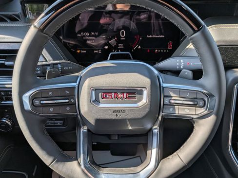 New 2026 GMC Yukon XL Elevation w/ Elevation Premium Package AWD/4WD image 17