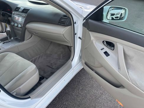 Used 2007 Toyota Camry LE image 13