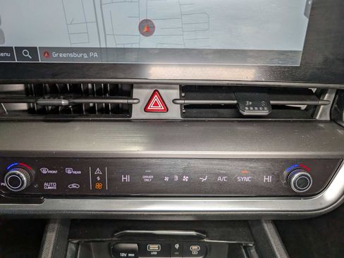 Certified 2023 Kia Sportage EX image 32