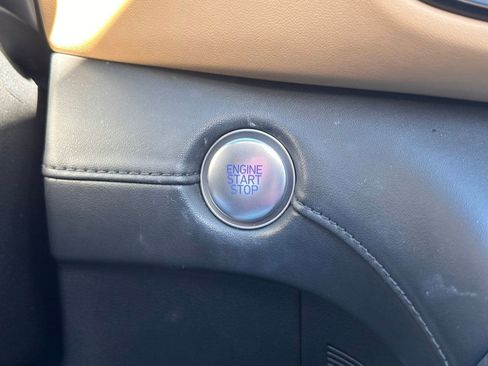 Used 2023 Hyundai Santa Fe Calligraphy w/ Cargo Package image 30