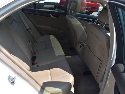 Used 2014 Mercedes-Benz C 300 4MATIC Sedan image 12