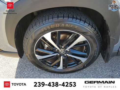 Certified 2024 Toyota Corolla Cross XSE image 12