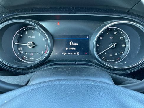 Used 2021 Buick Encore GX Select image 23