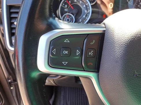 Used 2022 RAM 1500 Big Horn AWD/4WD image 23