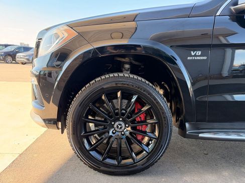 Used 2014 Mercedes-Benz GL 63 AMG 4MATIC image 14