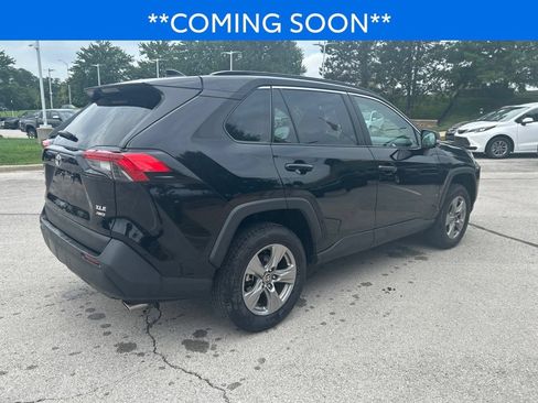 Used 2024 Toyota RAV4 XLE w/ Convenience Package AWD/4WD image 5