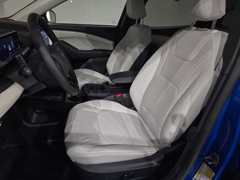 New 2025 Ford Mustang Mach-E Premium image 20