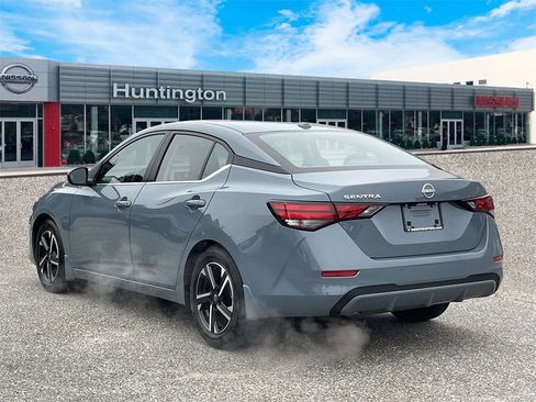 Certified 2025 Nissan Sentra SV image 8