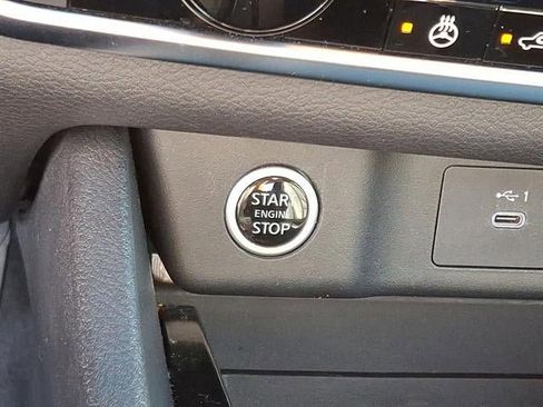 Used 2023 Nissan Rogue SV w/ SV Premium B Package image 25