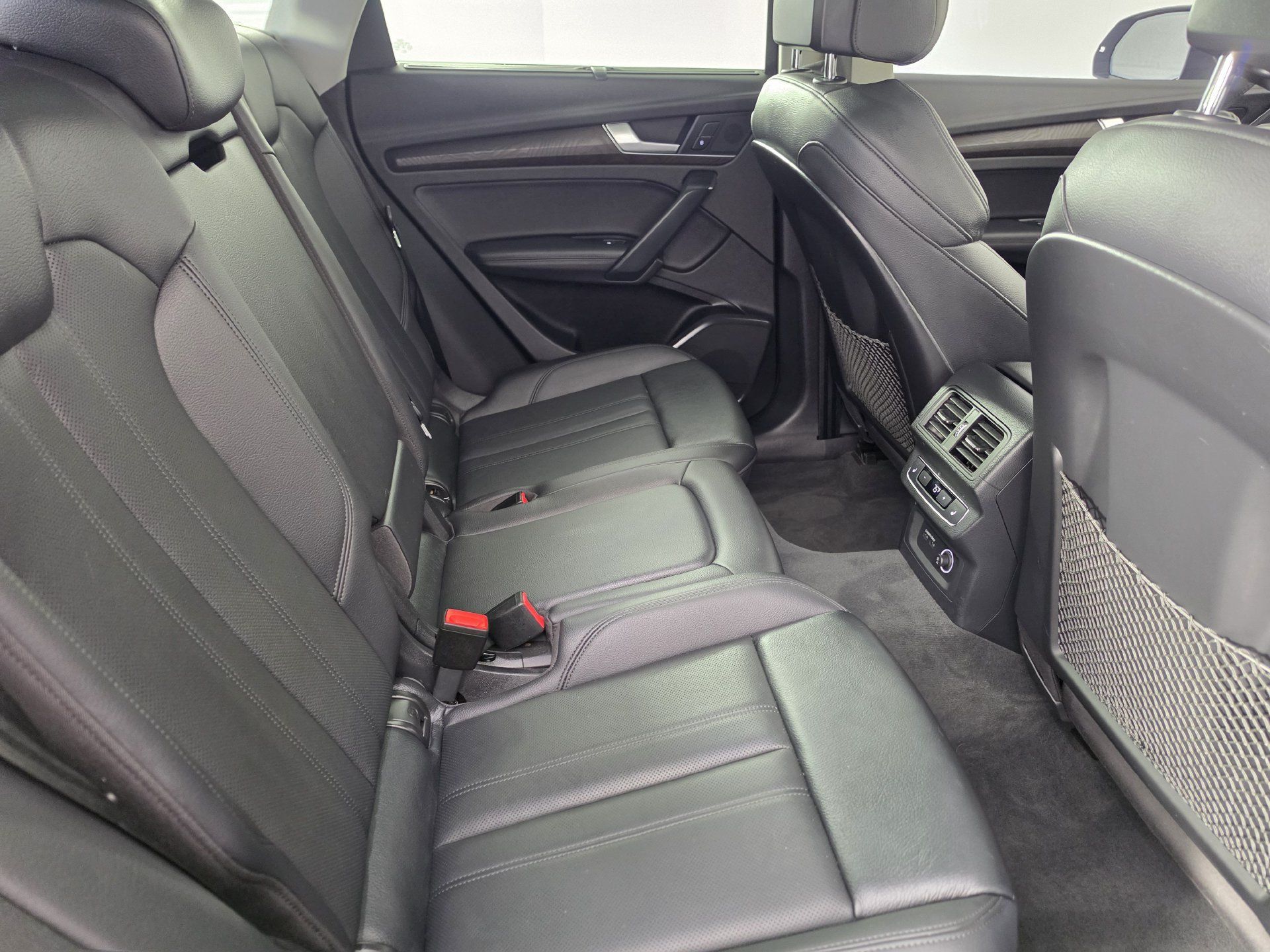 Used 2020 Audi Q5 Premium w/ Premium Plus Package AWD/4WD image 30