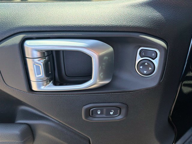 New 2026 Jeep Gladiator Sport AWD/4WD image 10