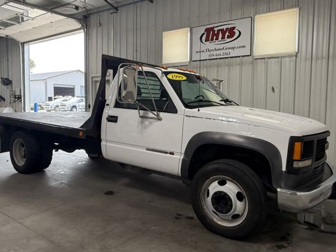 Used 1999 GMC Sierra 3500 2WD Regular Cab HD image 1