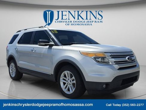 Used 2013 Ford Explorer XLT FWD image 1