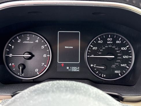 Certified 2025 Subaru Outback Limited XT image 5