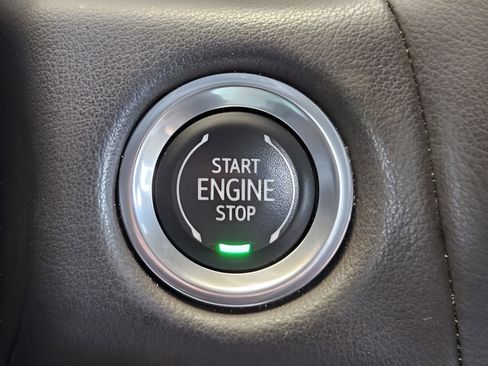 Used 2023 Chevrolet Tahoe Z71 image 22