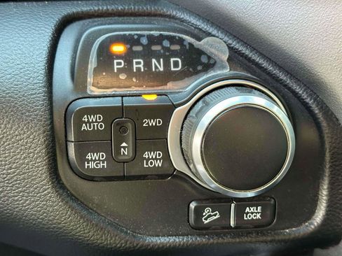 Used 2019 RAM 1500 Big Horn image 24