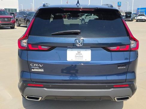 Certified 2025 Honda CR-V Sport Touring image 4