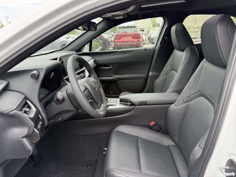 New 2026 Lexus UX 300h AWD image 12