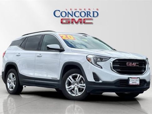 Used 2020 GMC Terrain SLE w/ Driver Convenience Package image 2