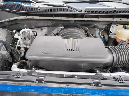 Used 2022 Chevrolet Silverado 1500 ZR2 w/ Technology Package AWD/4WD image 38