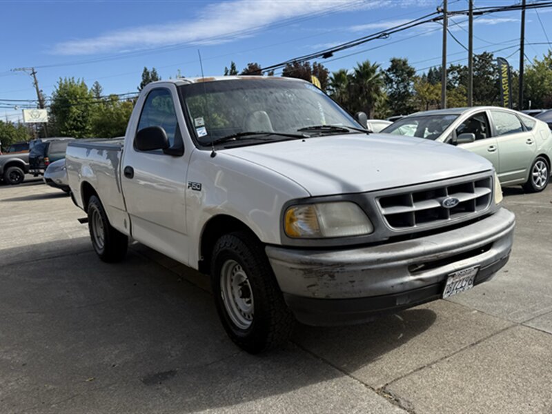 Used 1998 Ford F150 2WD Regular Cab image 3