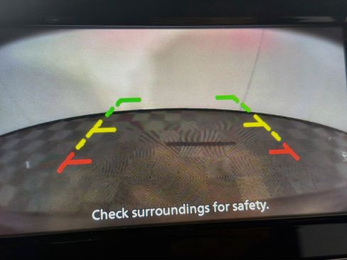 Used 2021 Nissan Kicks S FWD image 21