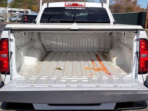 Used 2022 Chevrolet Colorado LT w/ Fleet Safety Package image 11