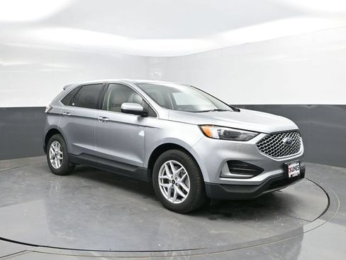 Used 2024 Ford Edge SEL AWD/4WD image 4