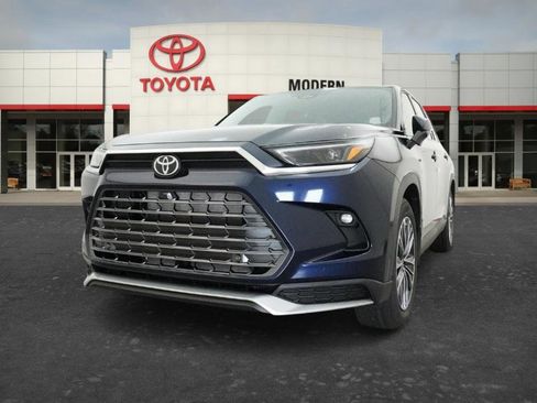 New 2026 Toyota Grand Highlander AWD Hybrid image 8