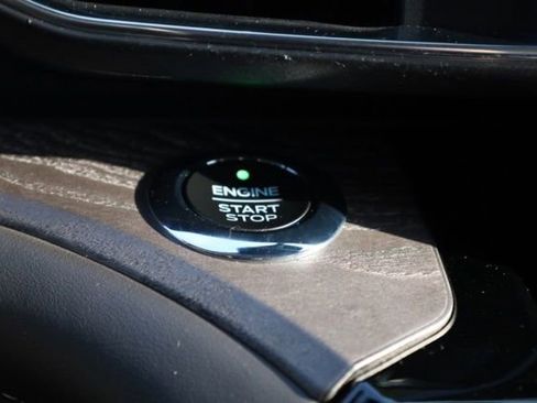 Used 2021 Ford Explorer Platinum w/ Equipment Group 601A image 26